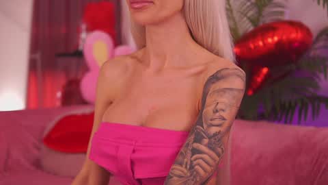 Deea  online show from December 2, 8:05 am