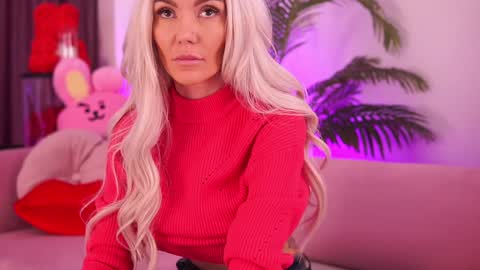 Deea  online show from December 26, 3:10 pm