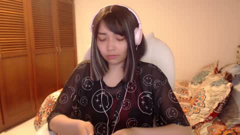 Mai online show from February 1, 10:05 am