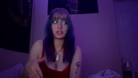 thewildwildwest online show from April 12, 4:26 am