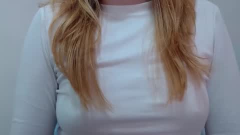 sara online show from October 17, 2:37 am