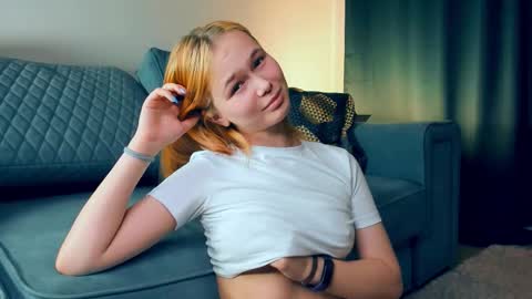 Lynn online show from March 25, 4:10 pm