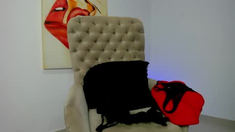 carolina online show from April 15, 9:43 am