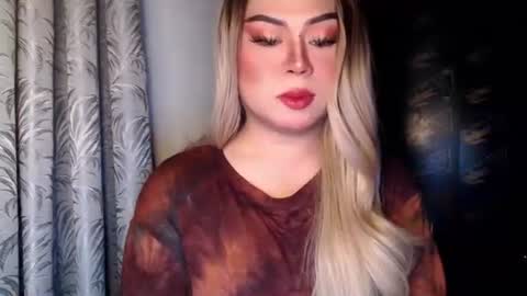 arianna tiara online show from December 2, 12:29 pm