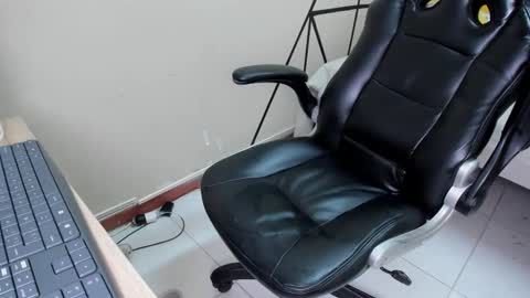 Tiara online show from February 26, 12:20 am