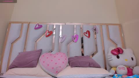    online show from February 21, 8:38 pm