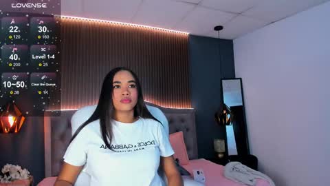 tiffany__charm_ online show from November 18, 3:29 am