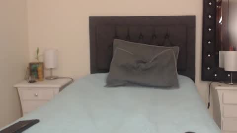 VAL online show from March 3, 11:14 am