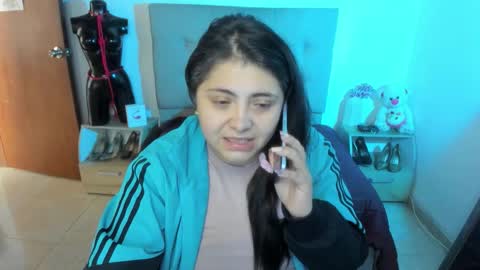 TiffanyAmazing online show from December 15, 12:43 pm