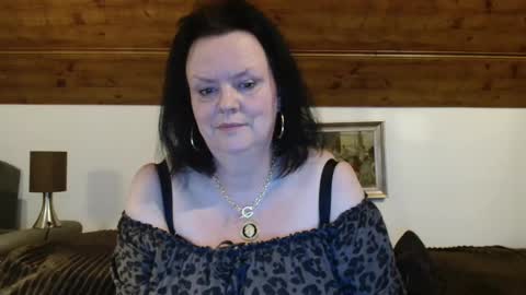 TiffanyMature online show from September 30, 10:25 pm