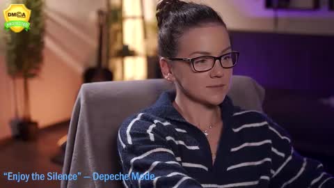 tiffanyriox online show from September 24, 11:48 pm