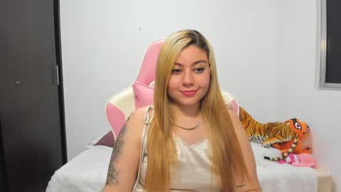 Ana online show from March 4, 2:27 am