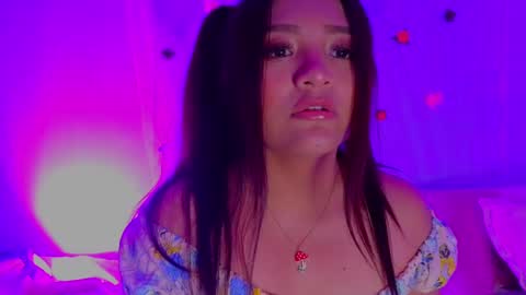 Tila Tequila online show from January 13, 3:23 am