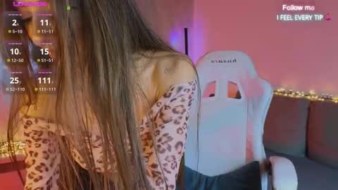 Helen online show from October 20, 5:49 pm