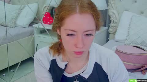 Tina online show from December 3, 3:42 am