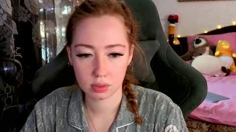 Tina online show from February 20, 4:55 am