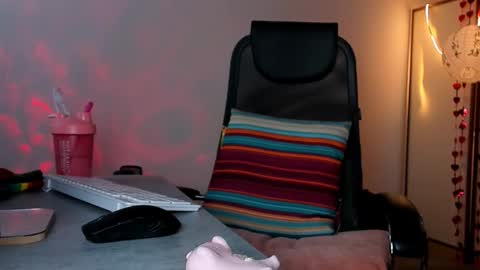 Tina Davil online show from February 27, 2:17 pm