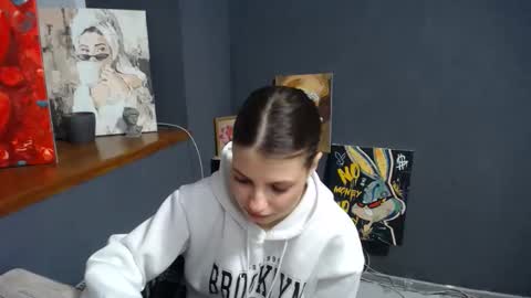 Gloria online show from January 8, 7:34 am