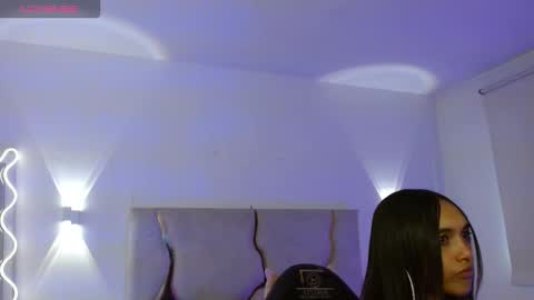 tiny_tay online show from March 15, 12:07 pm