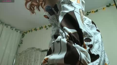 leyla  online show from November 6, 3:01 am