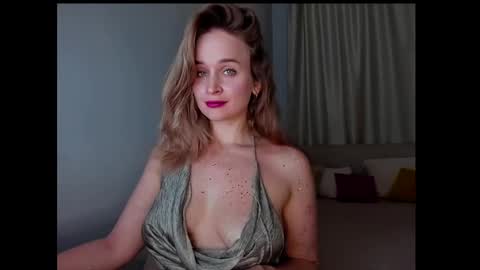 Tony and Alice online show from December 23, 8:25 pm