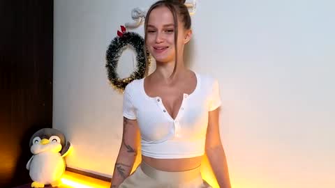 Kira online show from December 21, 7:35 am