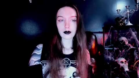 toxicdomme online show from March 24, 7:08 pm