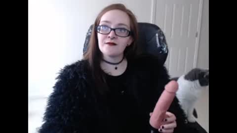 toxikink online show from April 2, 10:07 pm