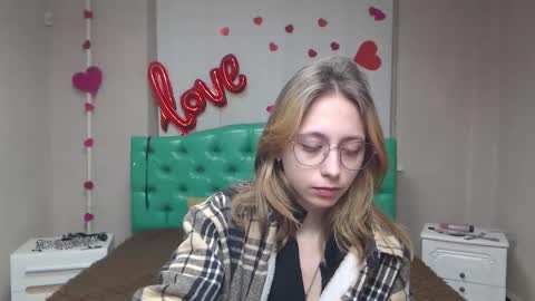 TracyLeeBB online show from February 16, 6:35 am