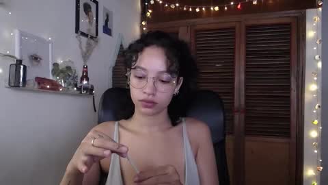 Emily online show from February 27, 2:54 pm