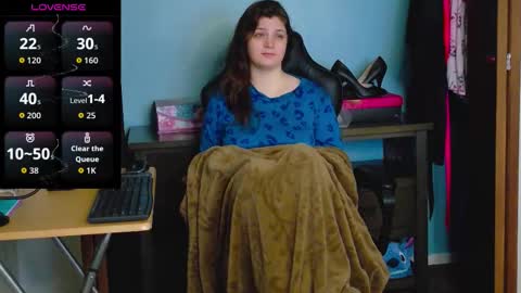 TreeJeanne online show from November 22, 3:42 am