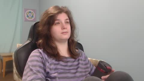 TreeJeanne online show from February 16, 1:27 pm