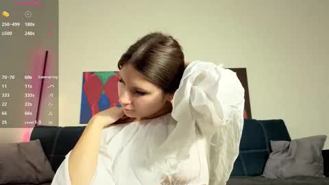 trixibell online show from September 23, 4:21 am