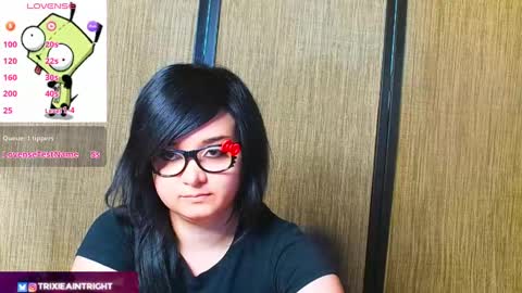 trixiedoescamcam online show from September 20, 9:57 pm
