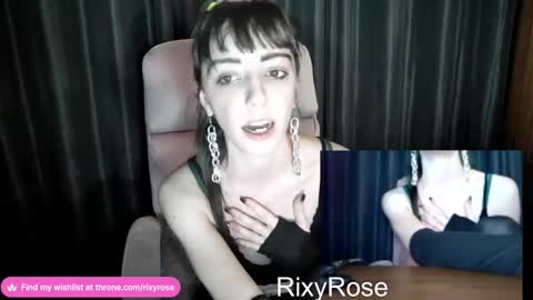 RixyRose online show from December 4, 2:20 am