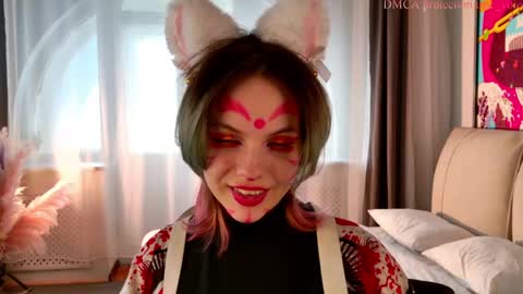 Emma online show from May 6, 12:20 pm
