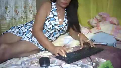 Mae online show from March 7, 11:07 am