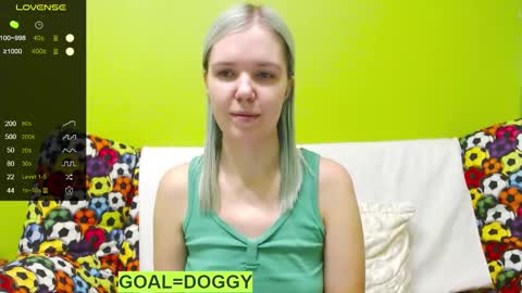 Roxy online show from February 8, 6:55 pm