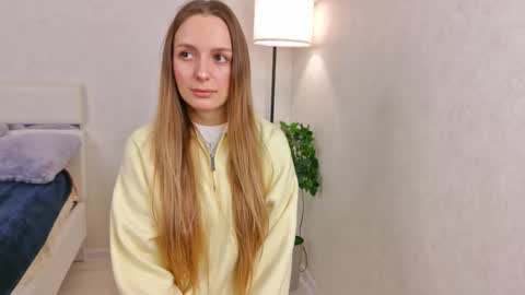 Emily online show from March 23, 7:14 am