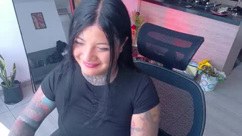 Franchesca  online show from December 2, 7:38 pm