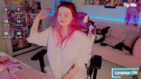 Unholy Lady online show from November 9, 6:20 am