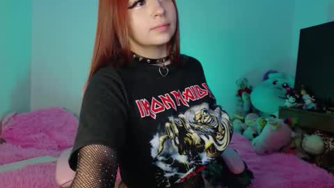 Danielle  online show from December 17, 7:34 am