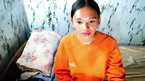 Sweetacyl online show from April 28, 11:25 am