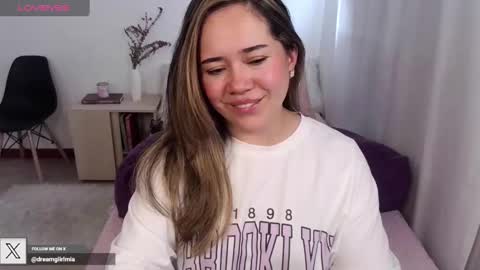 Mia Miller online show from March 10, 9:40 pm