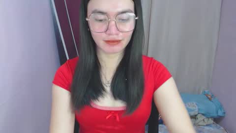 Katey online show from April 15, 7:09 am