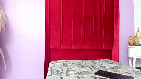 Love online show from March 6, 12:19 pm