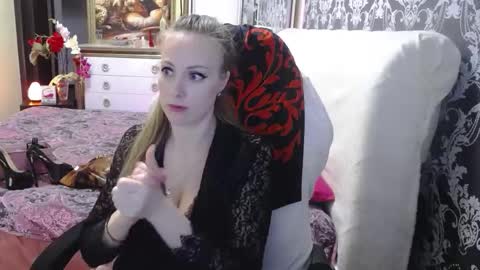 UrSecretTreasure88 online show from December 20, 1:26 pm