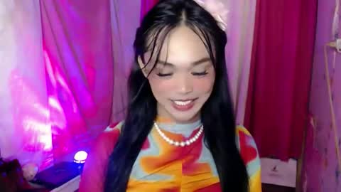 TYRA online show from November 27, 11:02 am