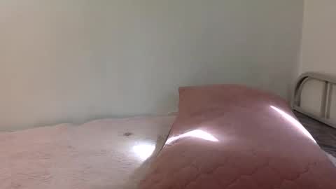 ursexypinayy online show from February 12, 7:10 am