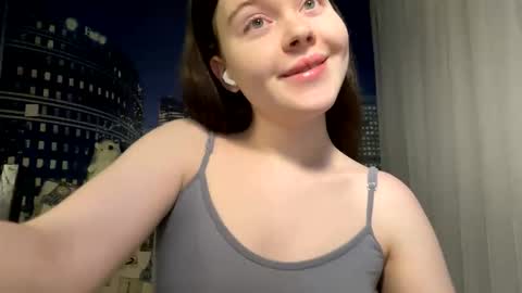 Hannah online show from March 7, 5:42 pm